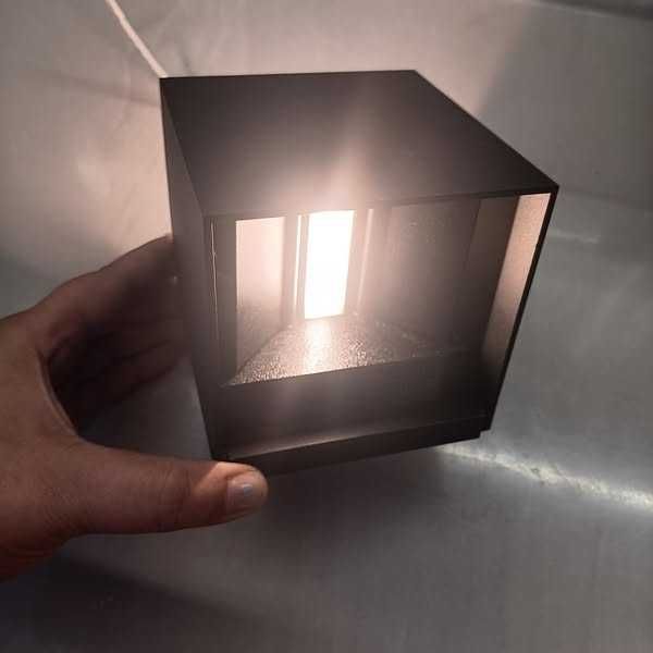 НОВА! Безжапна лампа, RGB, без пробиване, с USB зареждане