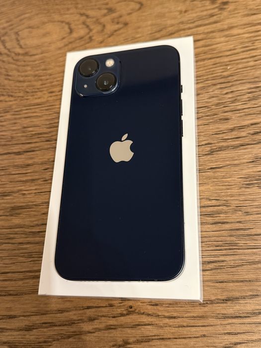 Продавам Iphone 13 128GB 86%