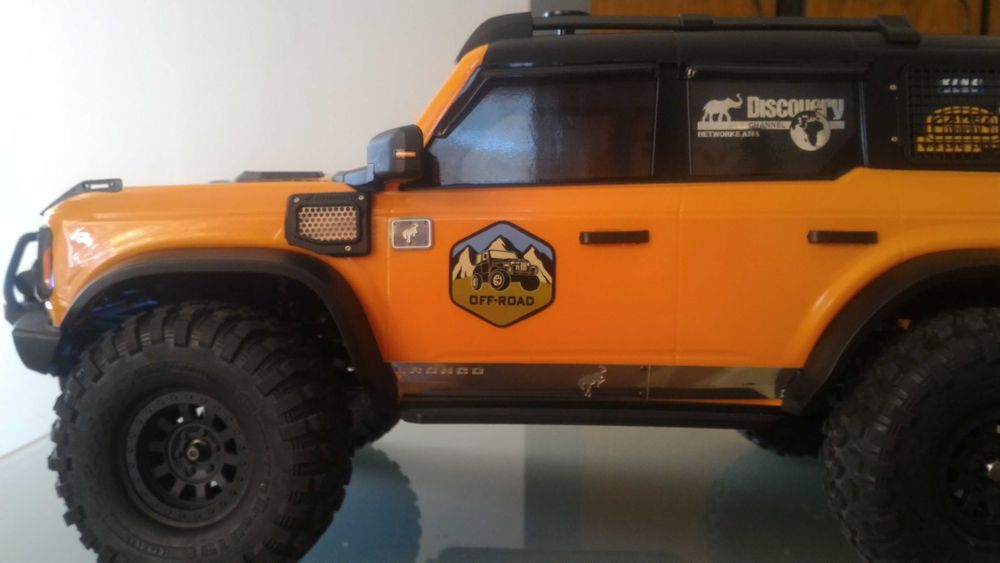 automodel crawler analog TRX4 Ford Bronco 1/10