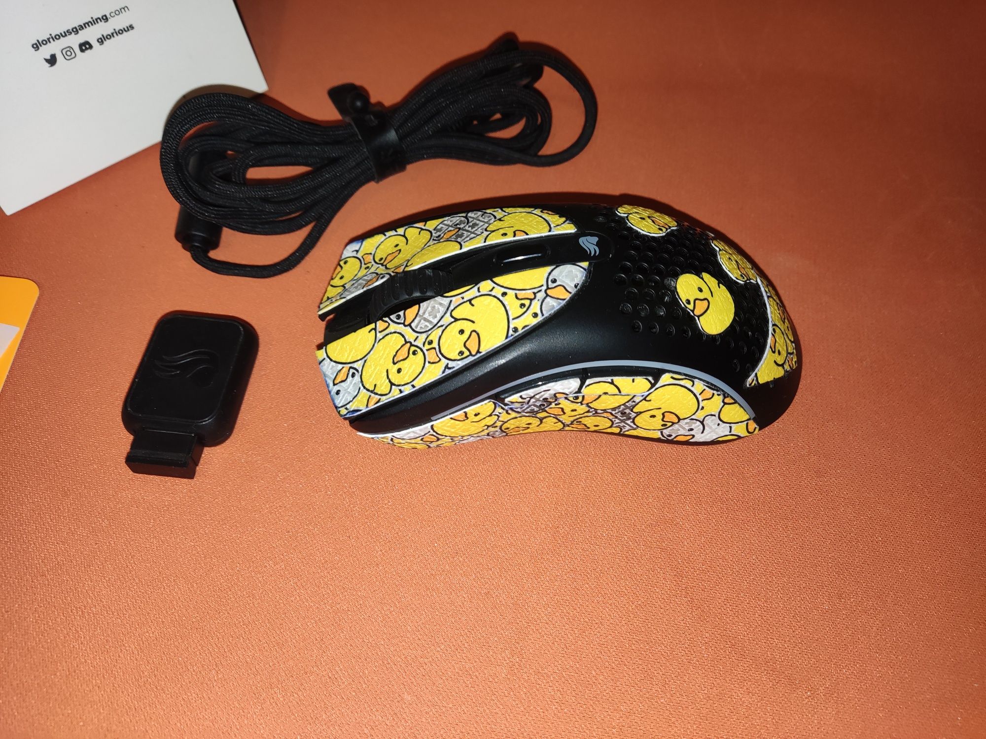 Glorious Model D2 Wireless Black