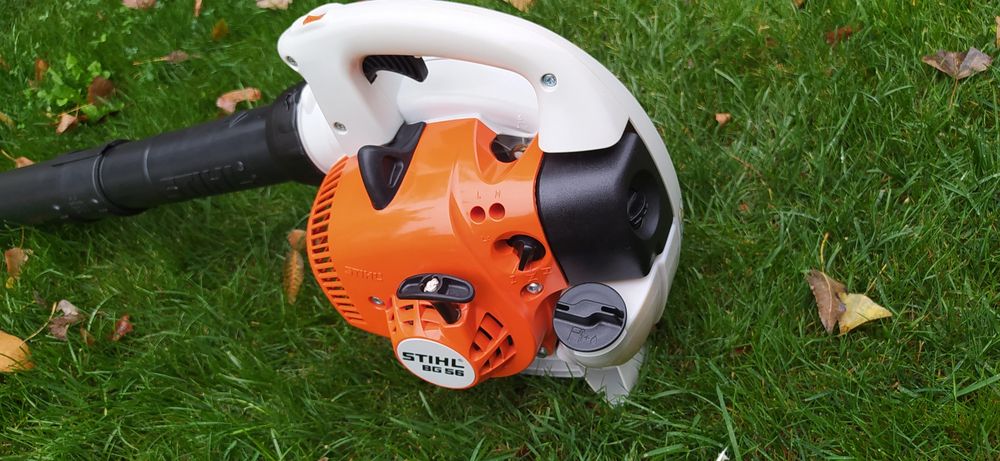Suflantà frunze Stihl BG 56