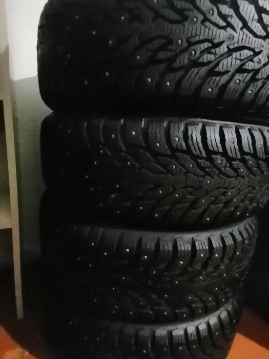 Зимние шипованые шины R16