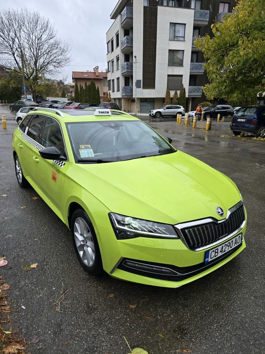 ТАКСИ  Skoda Superb Plug-in hybrid
