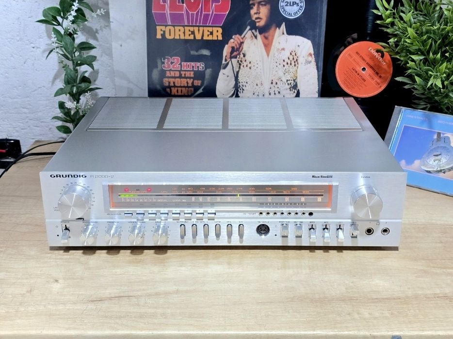 Receiver GRUNDIG R-2000 2, hifi vintage ,argintiu, amplituner colectie