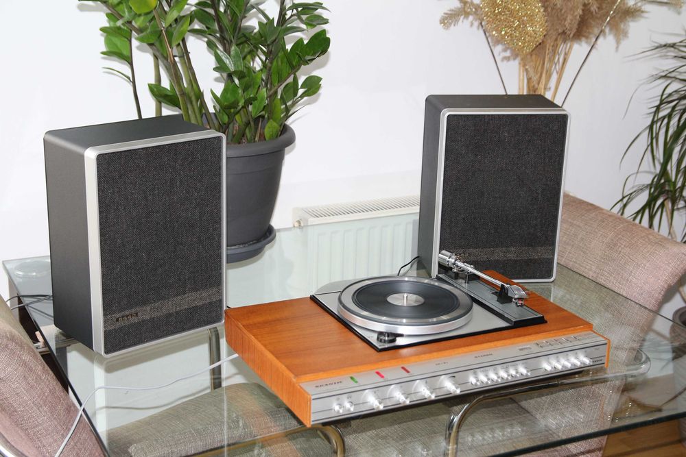 Luxor / Skantic 3811 cu doza Micro Seiki V3300/7 si boxe Philips 6442.