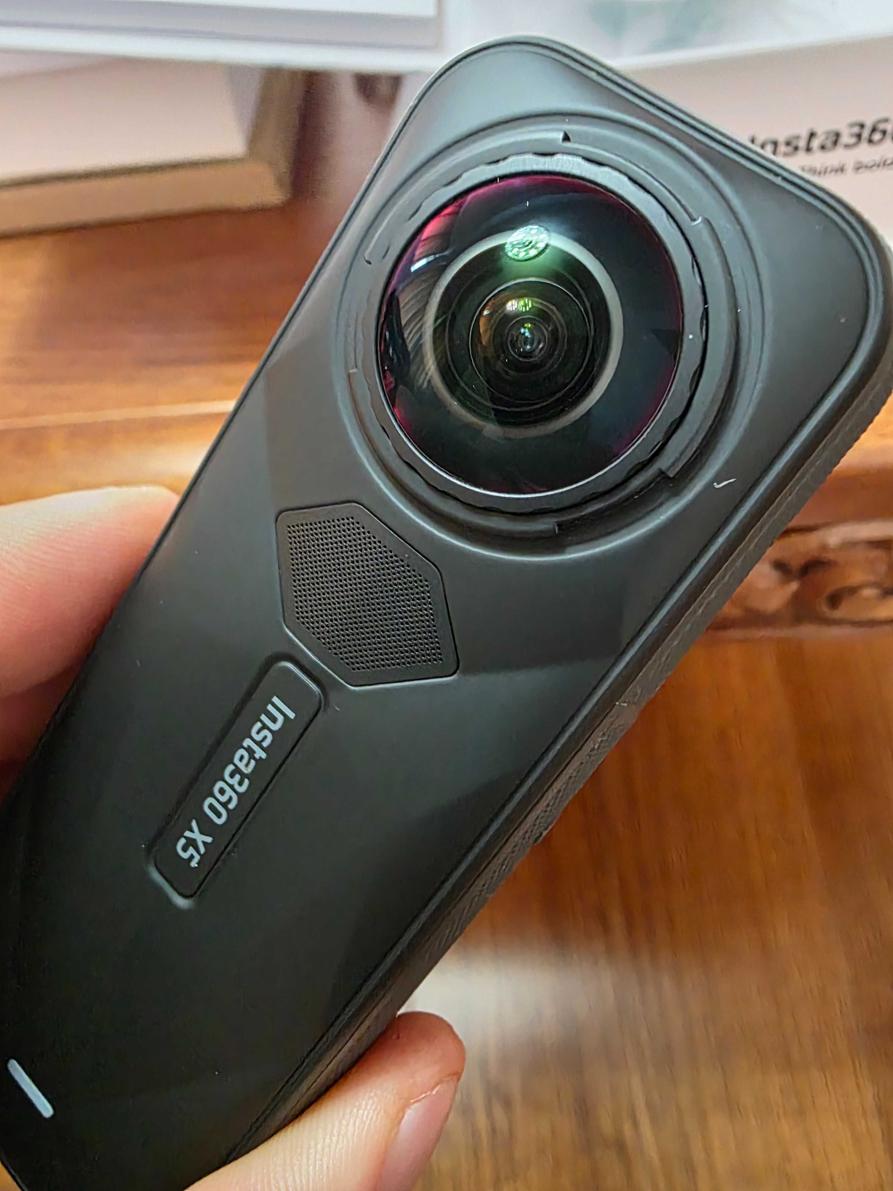 Insta 360 x5 камера