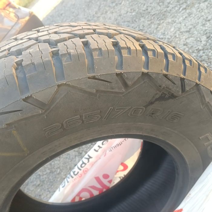 Продаётся срочно покрышка в идеальном состоянии на джип подходит