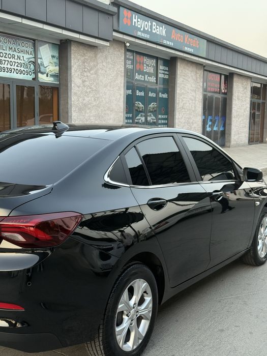 Машина с гарантии