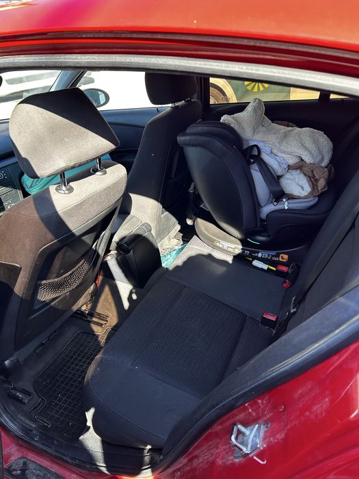 BMW seria 1 E87 facelift sau schimb cu combi