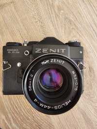 Vand aparat foto Zenit, cu obiectiv Helios 44M-6 58mm f1:2
cu obiecand