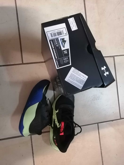 Încălțăminte sport copii Under Armour 37.5