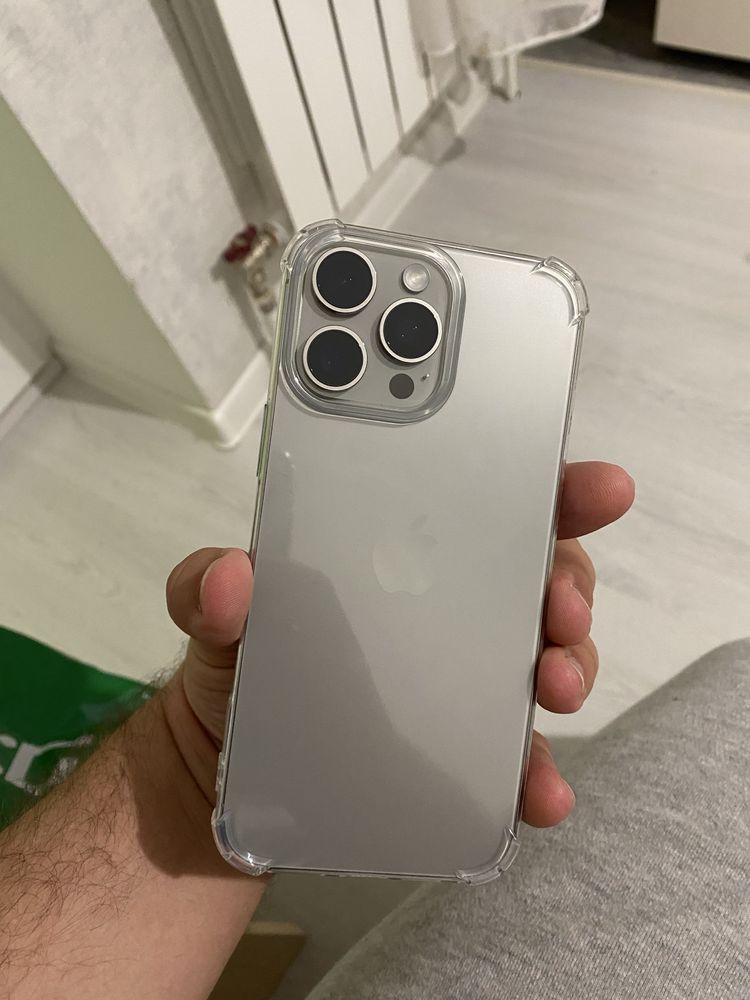 Продам iPhone 16 pro max 256