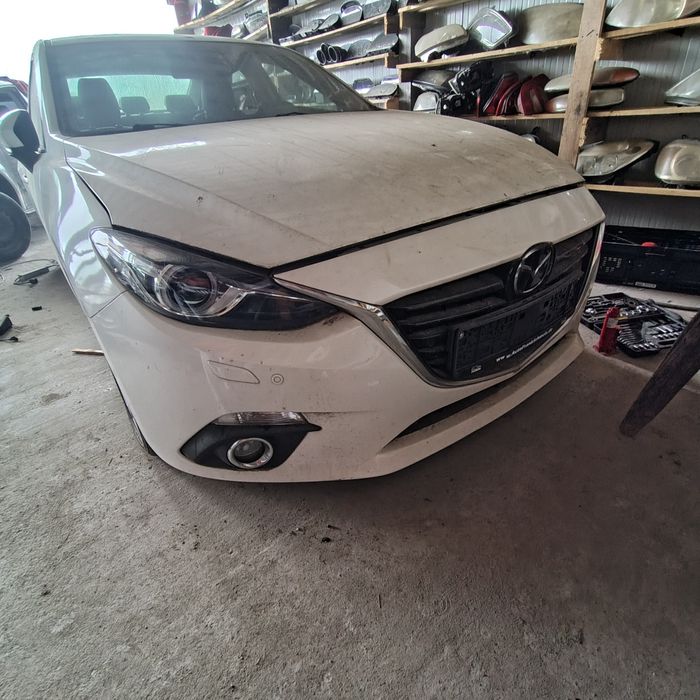 Dezmembrez Mazda 3 an 2014