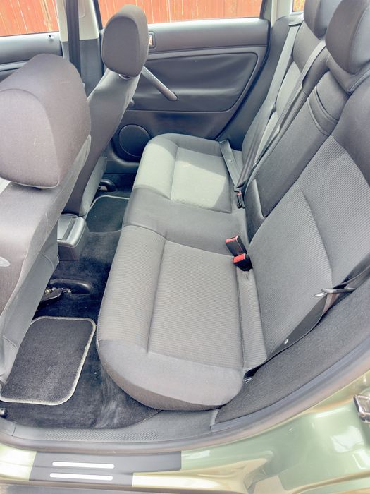 Volkswagen passat 1.6i 77.000KM