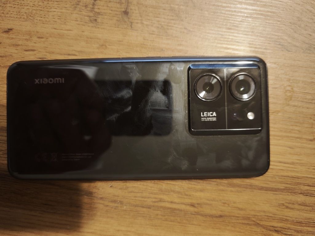 Продавам Xiaomi 13T