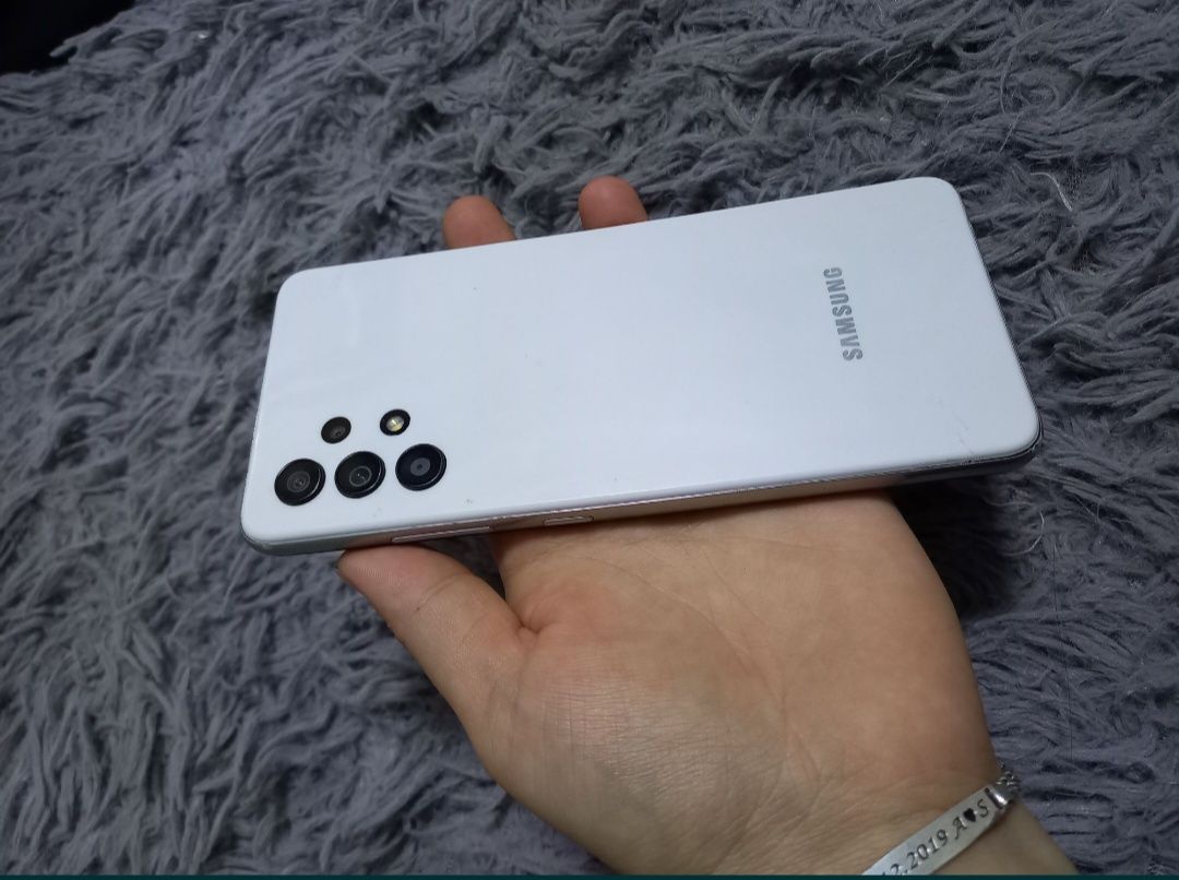 Samsung A32 4/64 gb srochna