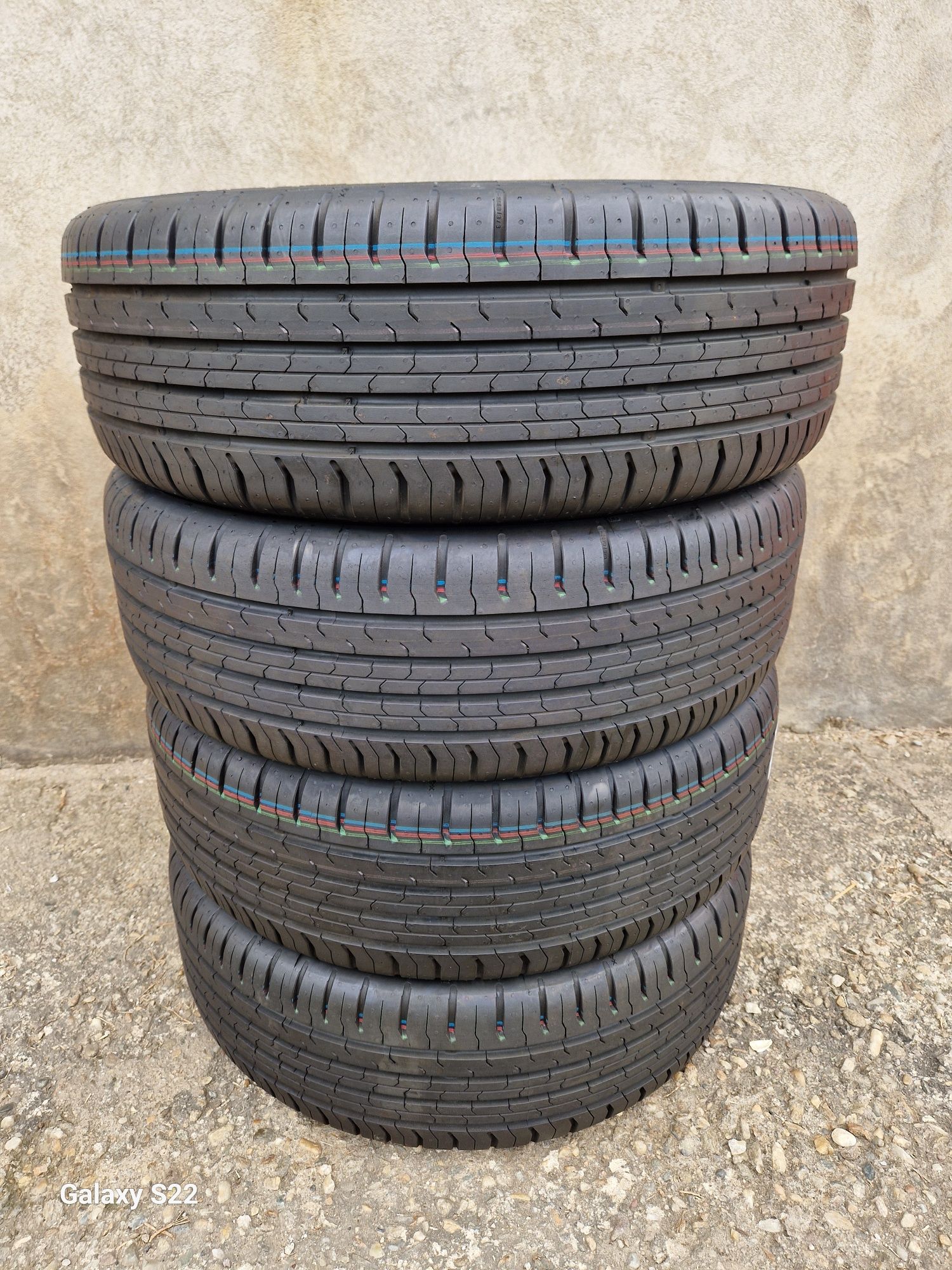 4anvelope vara Noi 205 60 16 Continental
