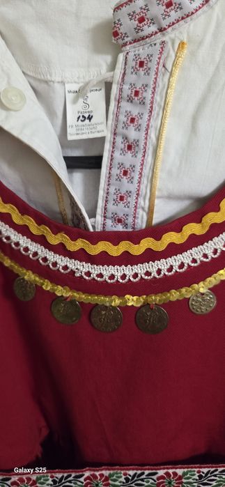 Народна носия за момиче