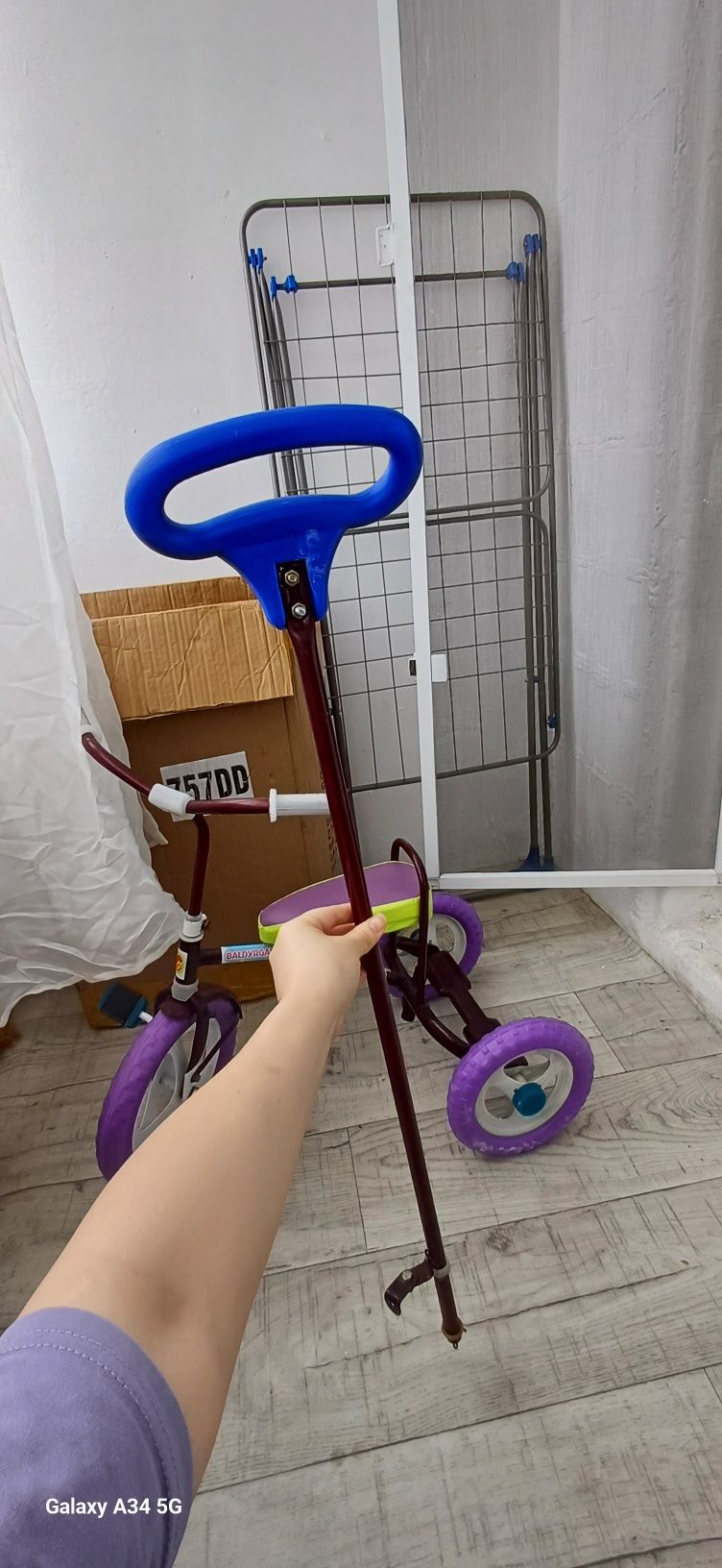 Продам трехколесный велосипед с родительской ручкой "Балдырган"