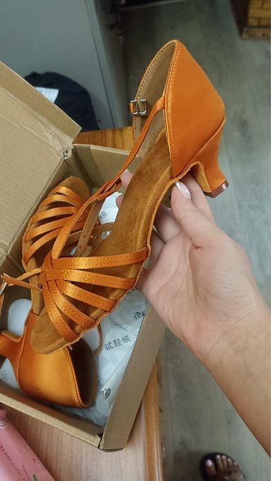 Туфли для бальных танцев