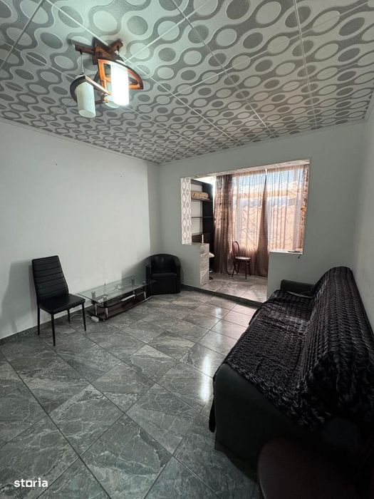 Apartament cu 3 camere Podu Ros