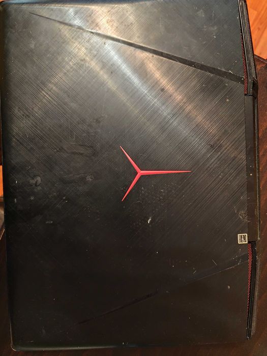 Lenovo gaming laptop