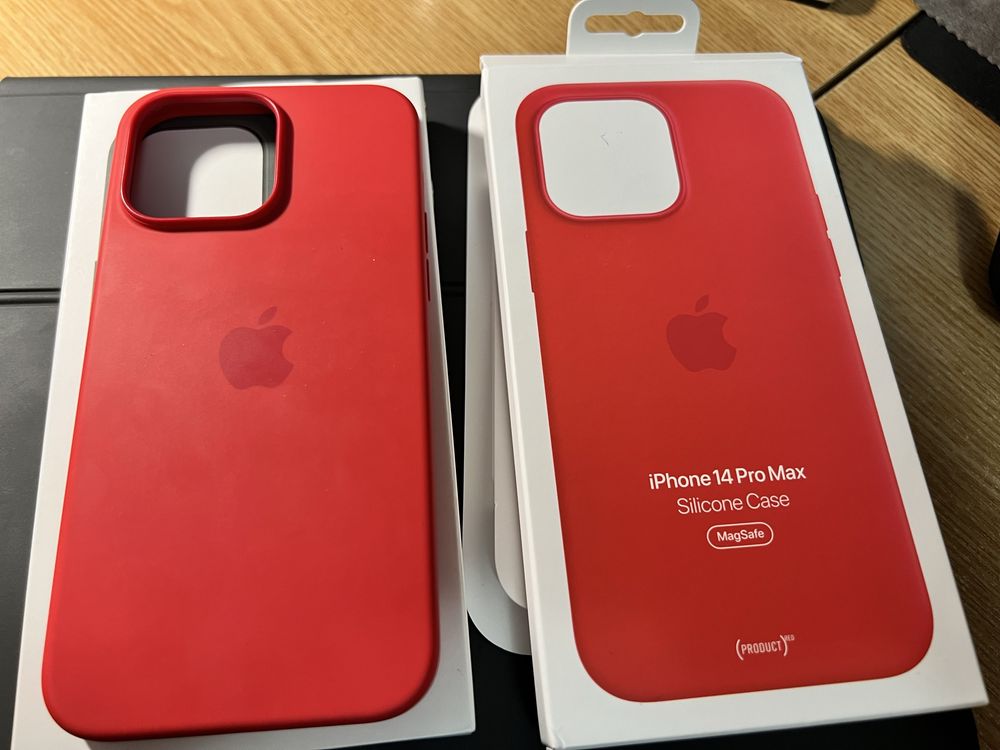 Huse originale Iphone 14 Pro Max din piele si red edition
