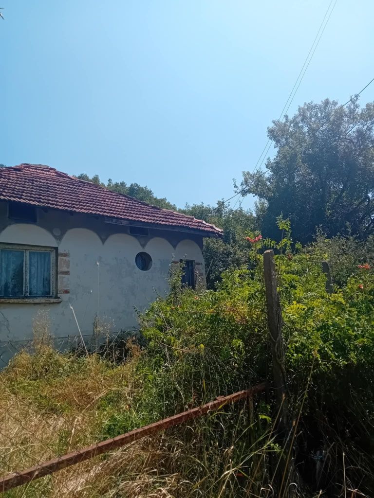 Продавам къща в гр. Бойчиновци