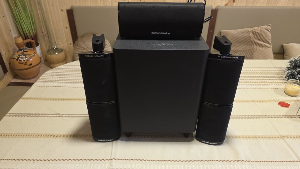 Колонки и суббуфер Harmon Kardon