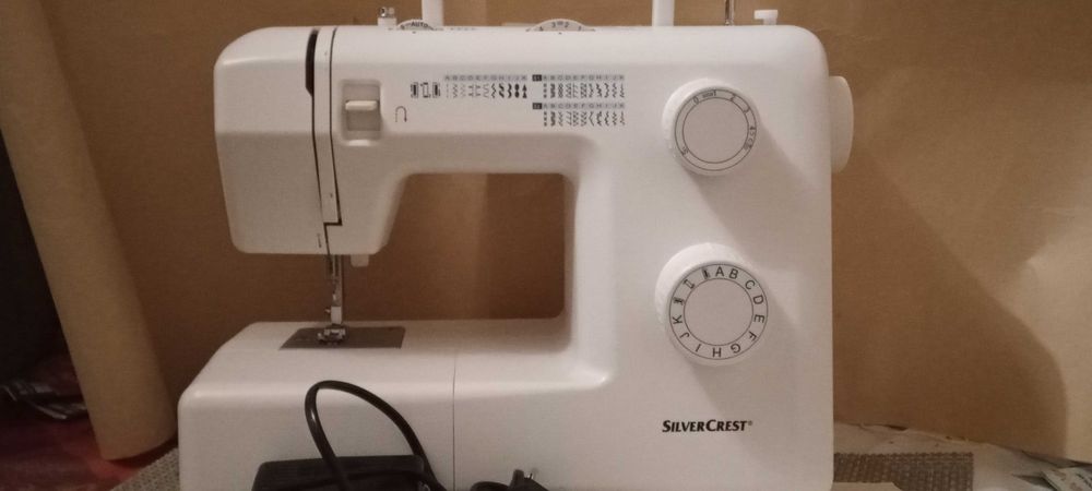 Masina de cusut SILVER CREST, in stare foarte buna