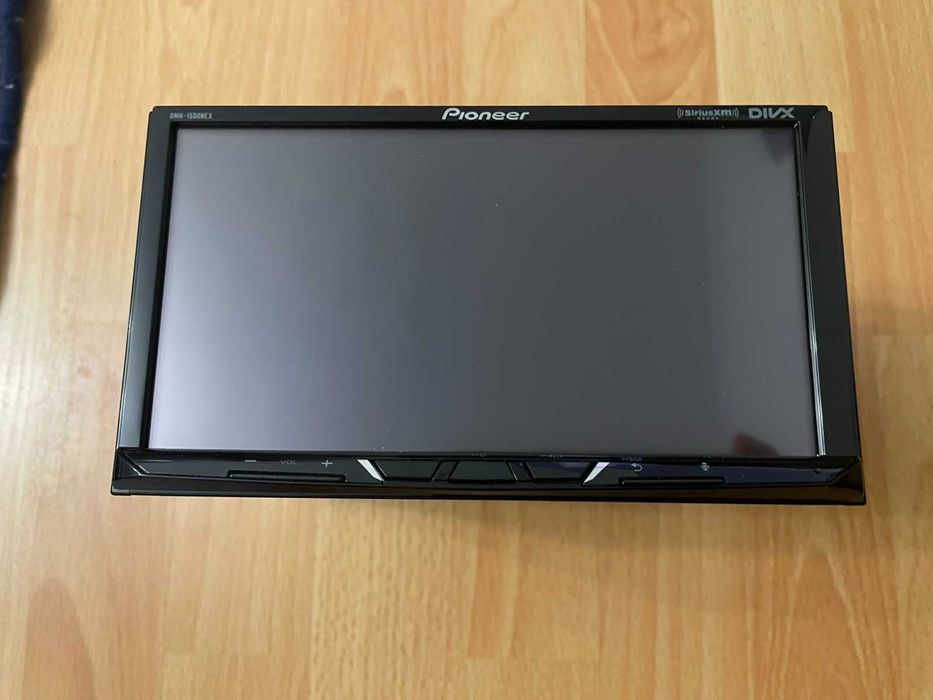 sony xav-ax3250 , alpine ilx-w650 , pioneer dmh-1500nex