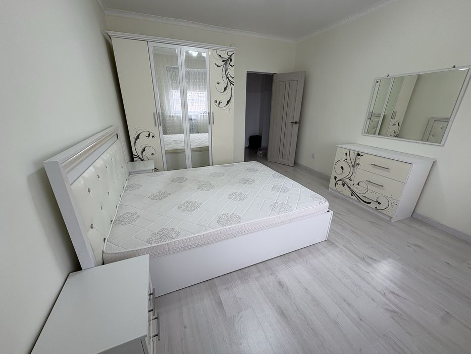 Мебель для спальни состояние новый