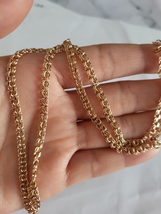 Продам золотую цепочку