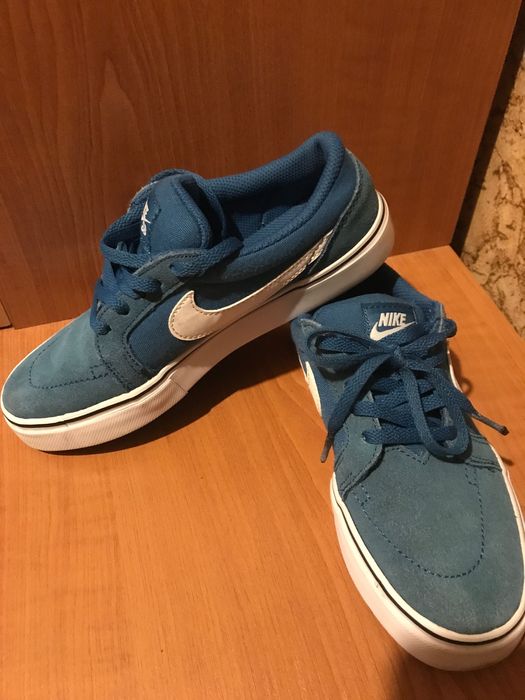 Nike детски гуменки!