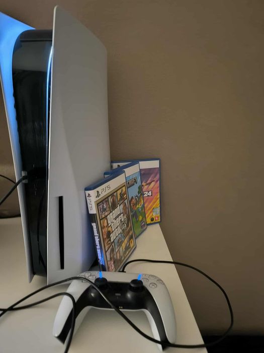 PlayStation 5 с игри