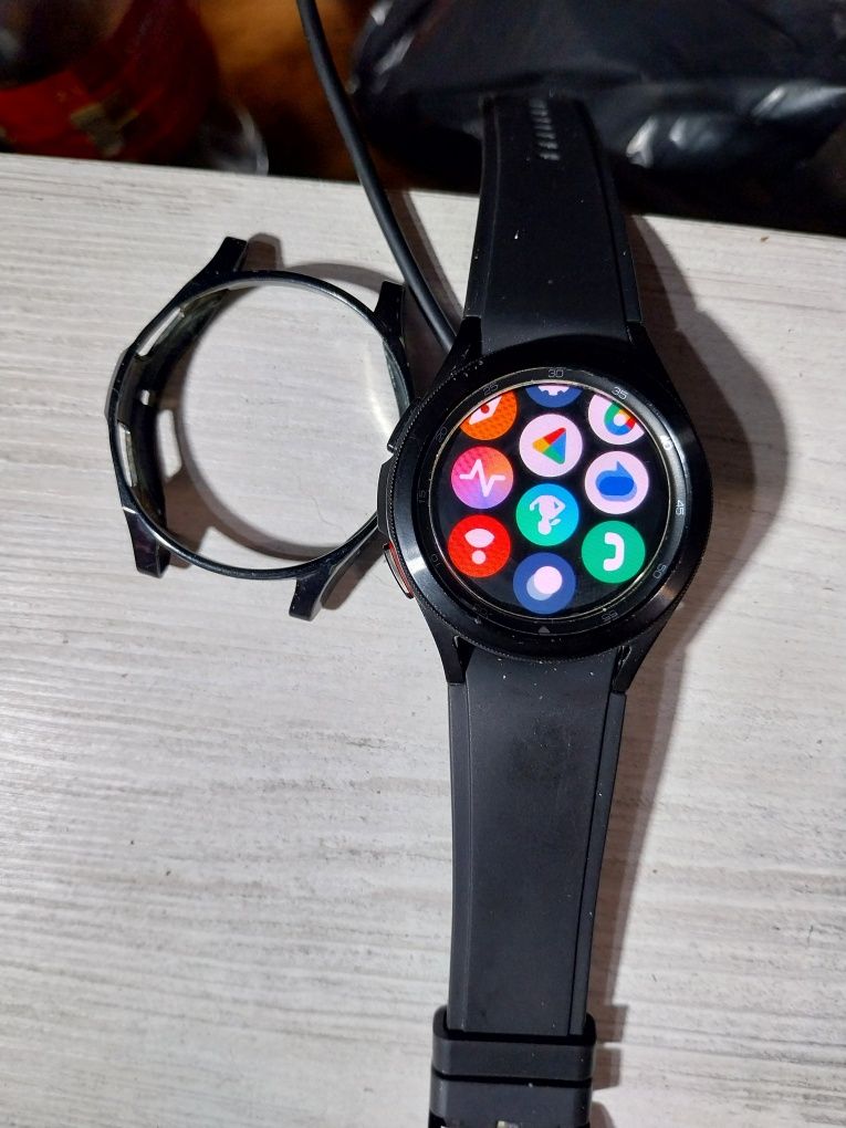 Samsung gt watch4 с гаранция