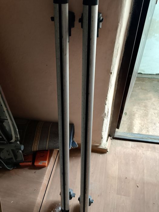 Цена.20.000.тыс. Рейлинги.Состояние хорошее, использовались немного.
П