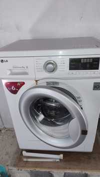 Mașină de spălat automata LG
