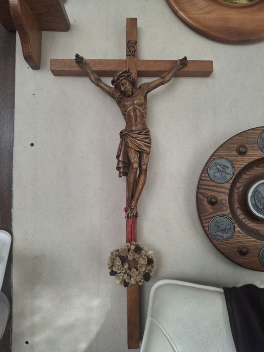 Scluptura lemn ,decoratiune perete tablou crucifix