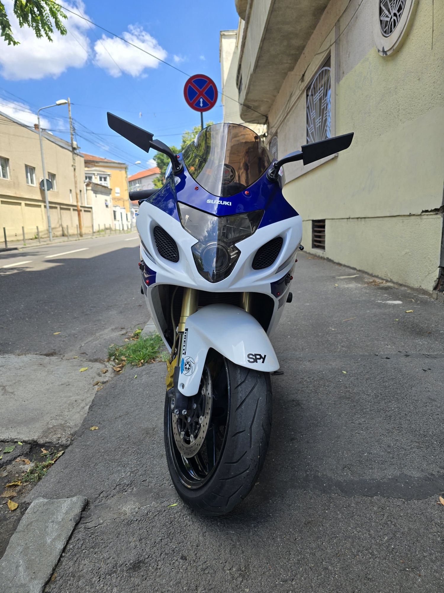 Suzuki GSXR 600 K4