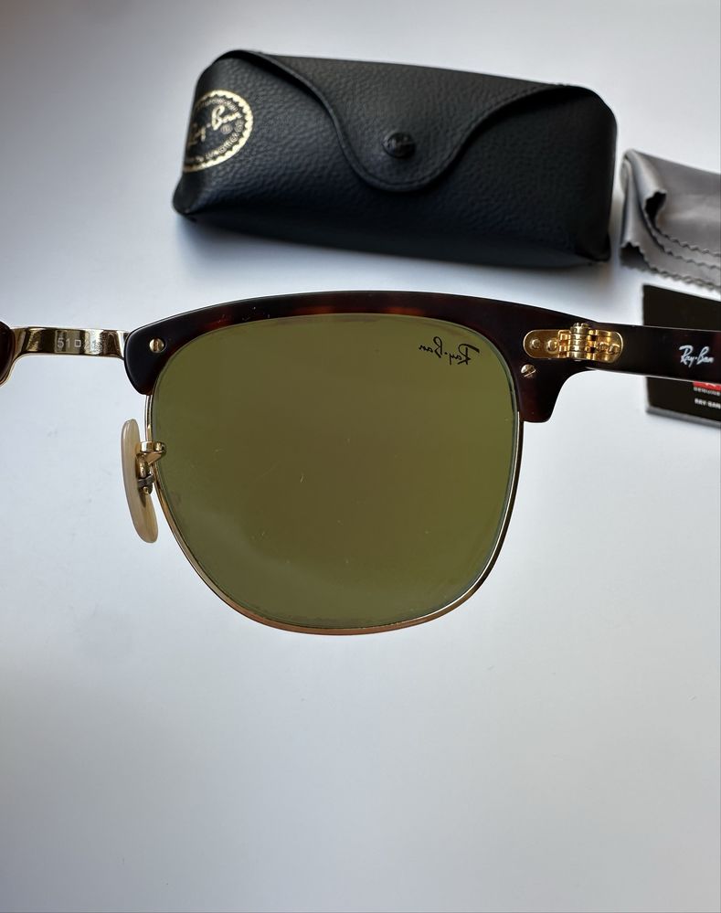 Ray Ban RB3016 Clubmaster 51/21