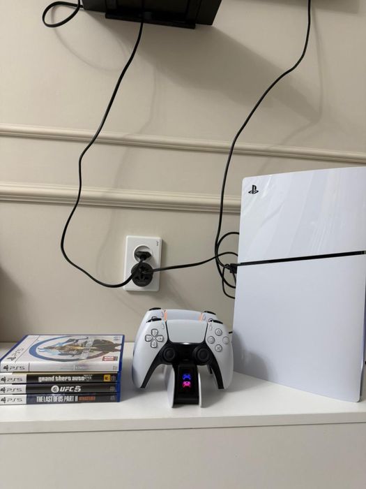 Пс5 слим продам ща 250к