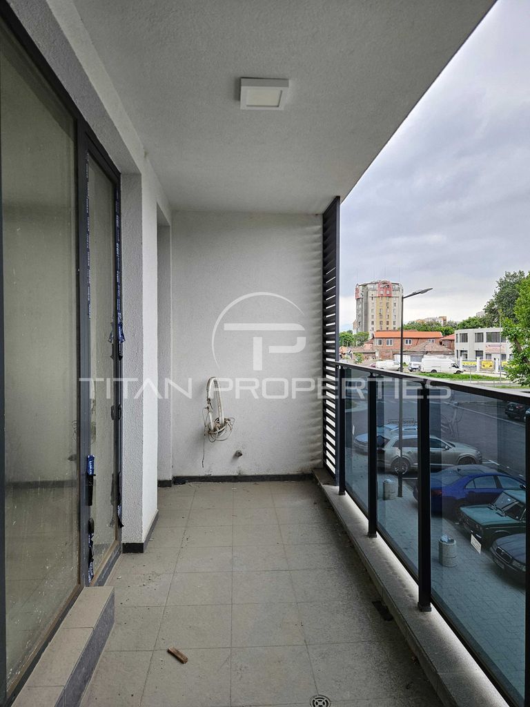 Продава се Тристаен апартамент в Пловдив, Център - 114 кв.м за 1406 €/кв.м - Снимка #8