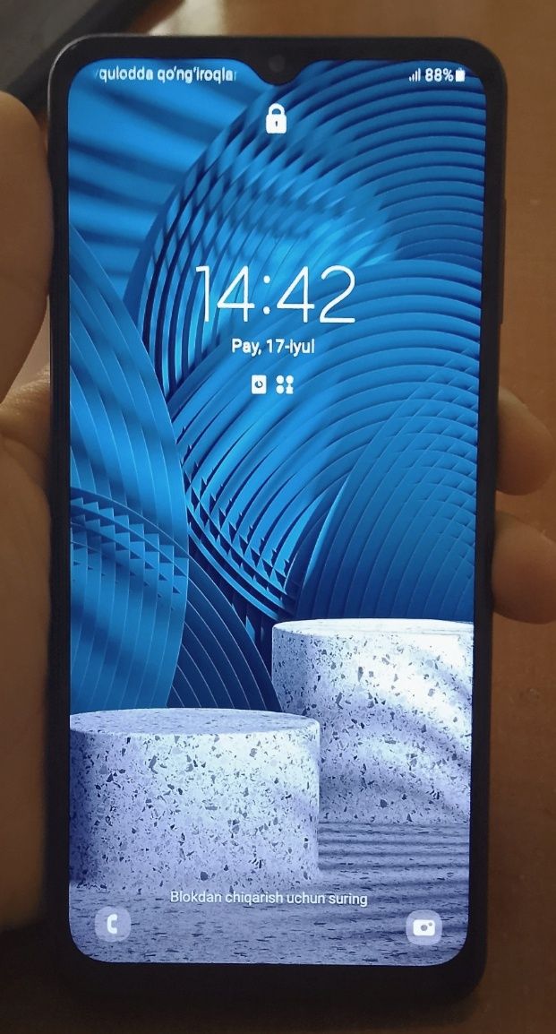 Samsung a12. holati ideal