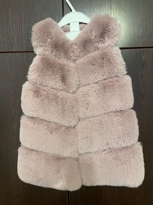 Елек!Цвят пепел от рози!