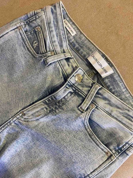 Дънки Calvin Klein