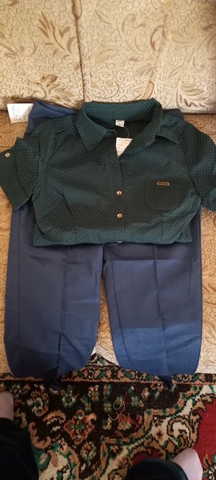 Новая кофта и класический модний брюк