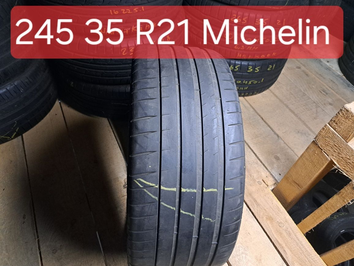 O anvelopa 245/35 R21 Michelin