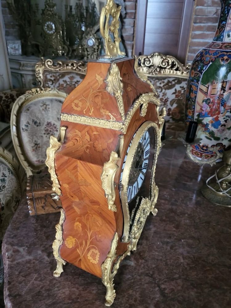 Красив каминен часовник Boulle