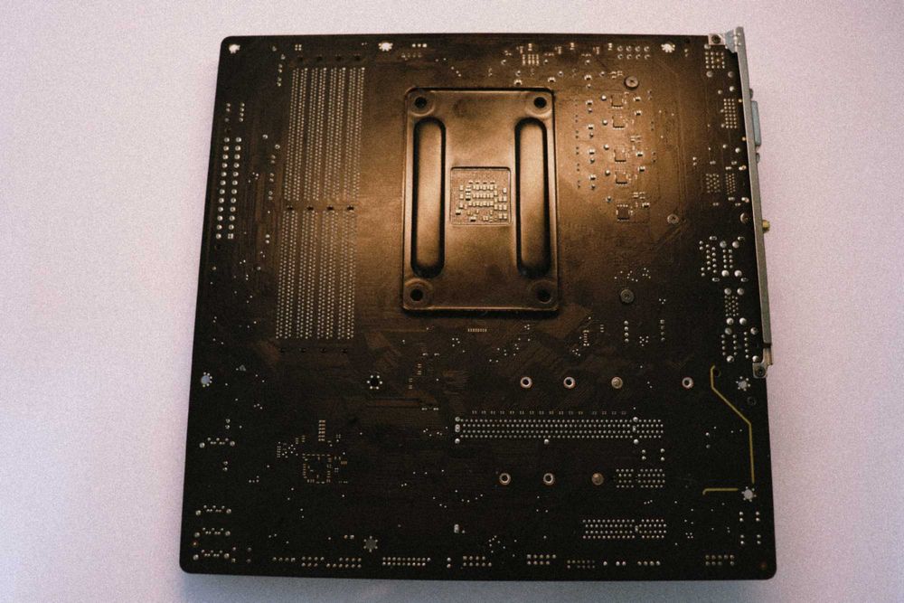 Placă de bază Gigabyte B550M ELITE AX – WiFi 6 (garantie 3 ani)